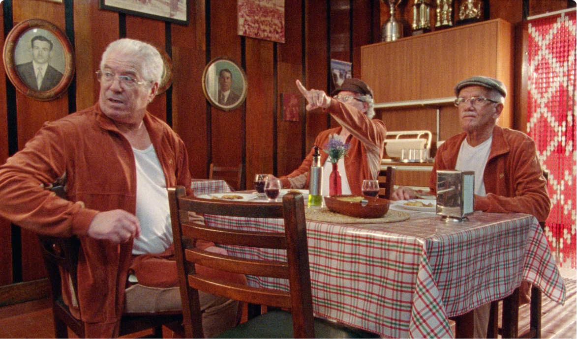 Seja um membro honrado da Famiglia Bolovi e receba atualizações 