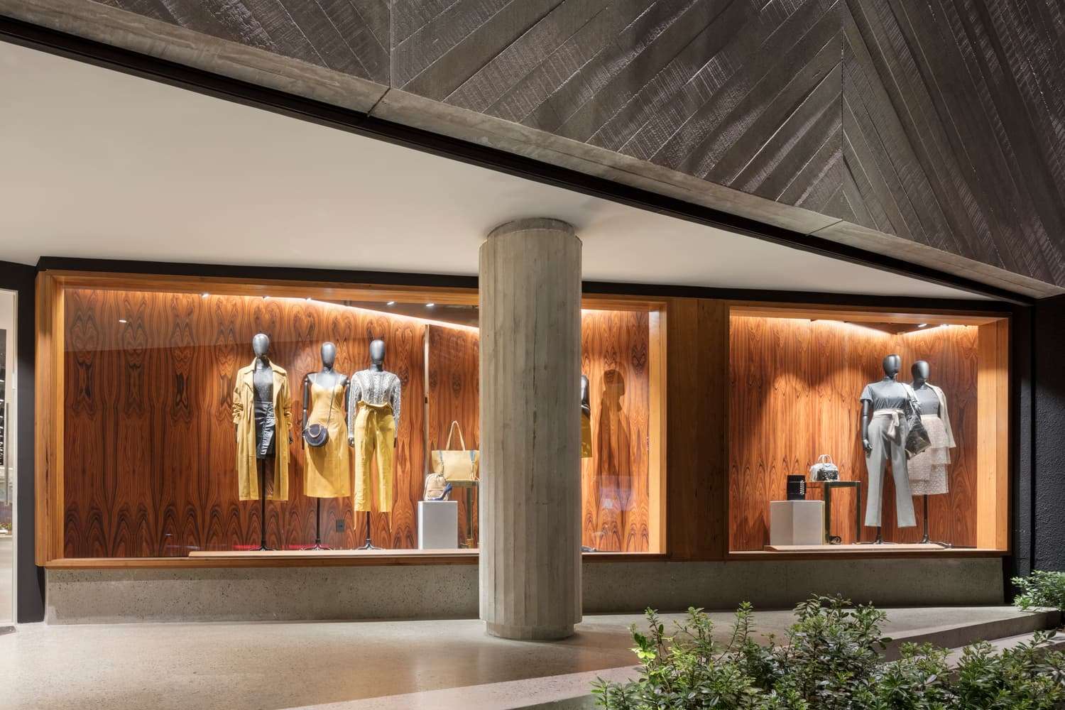 nk store Jardins flagship interior