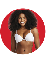 Mulher usando lingerie preta e homem usando cueca preta