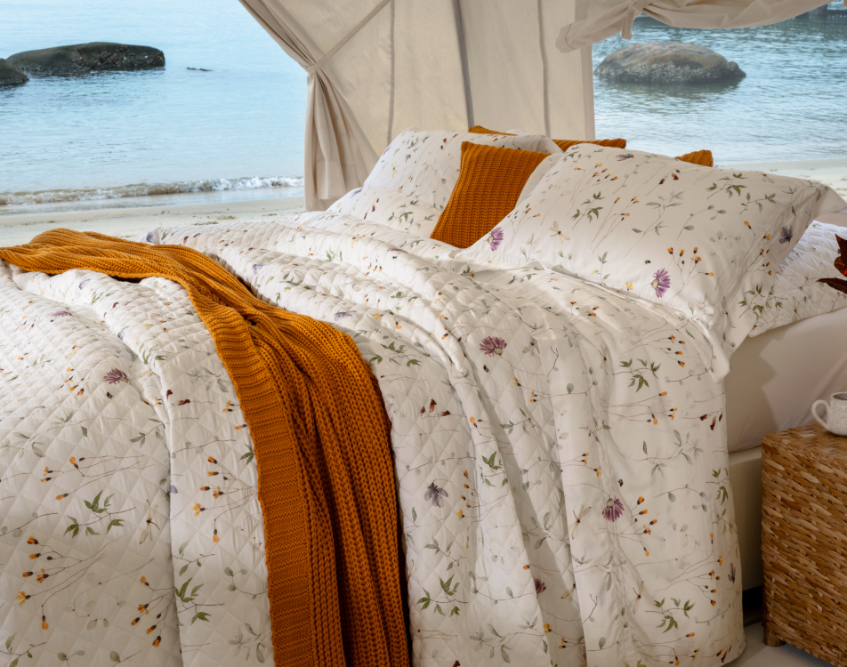 Cama Oasis e Acessórios Attuale.