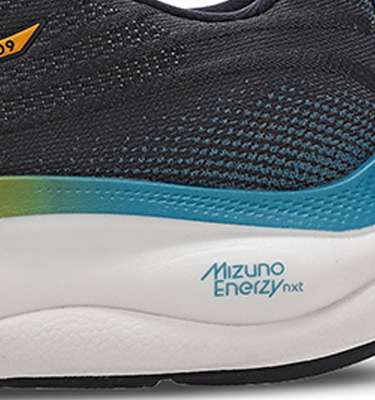 Mizuno Wave Sky 9